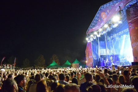 Escenario-principal-de-Oasis-Sound