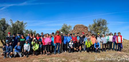 Participantes en la ruta de senderismo